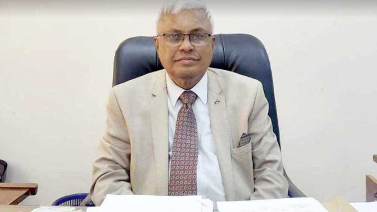 আরও এক অতিরিক্ত অ্যাটর্নি জেনারেলের পদত্যাগ