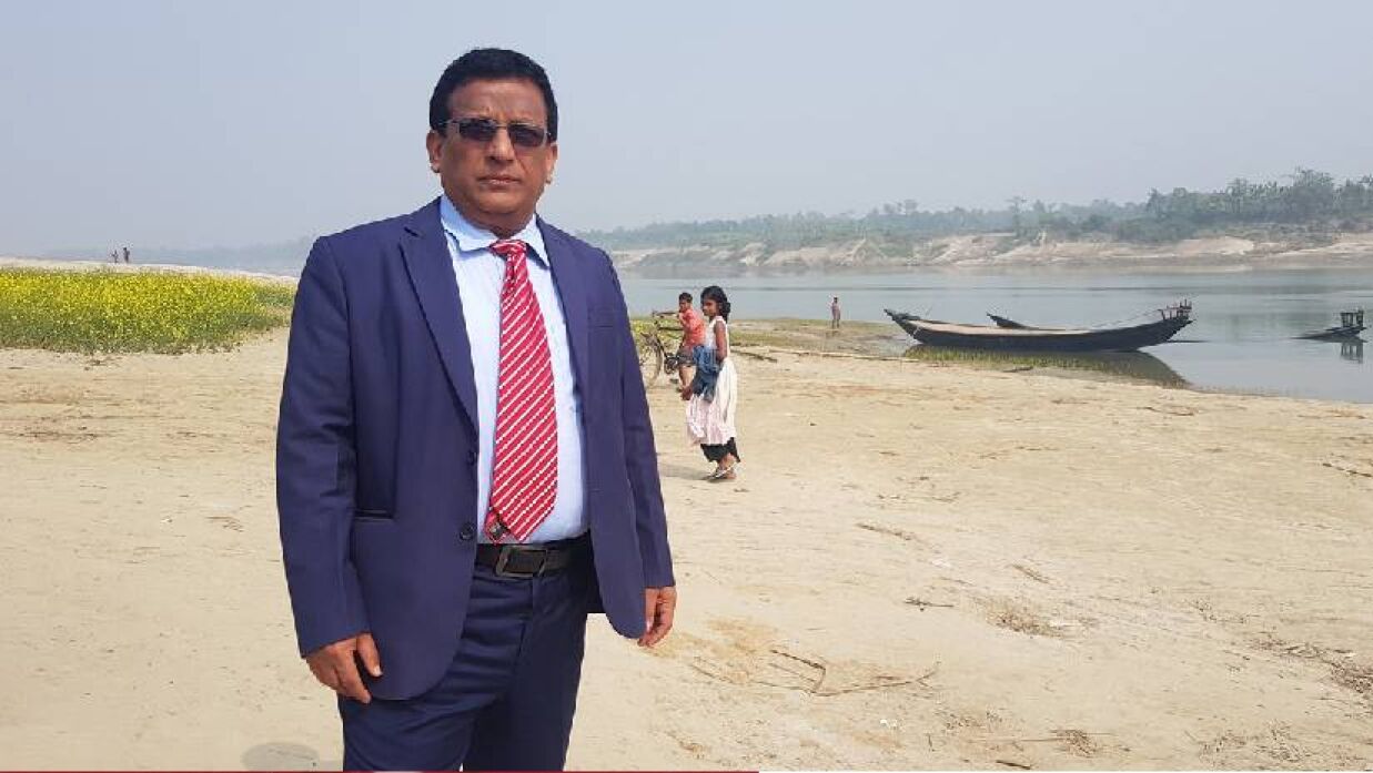 চাকরি ছেড়ে অতিরিক্ত ডিআইজি ফেসবুকে লিখলেন, ‘আজ আমি মুক্ত বিহঙ্গ’