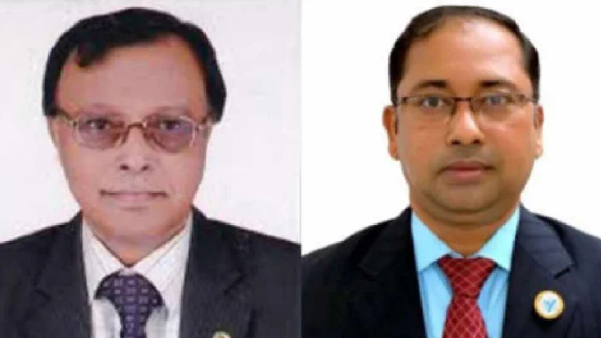 ভিসি অধ্যাপক ড. মিহির রঞ্জন হালদার ও প্রো-ভিসি অধ্যাপক ড. সোবহান মিয়া