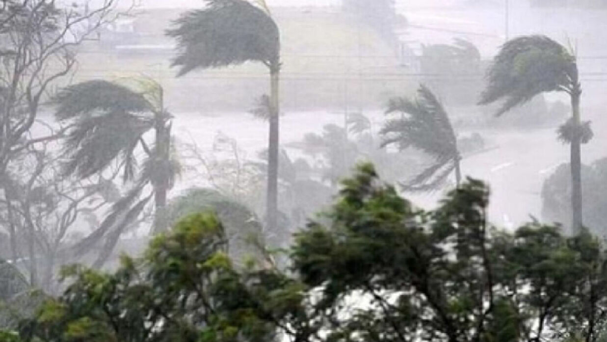 দুপুরের মধ্যে যেসব জেলায় তীব্র ঝড়ের শঙ্কা