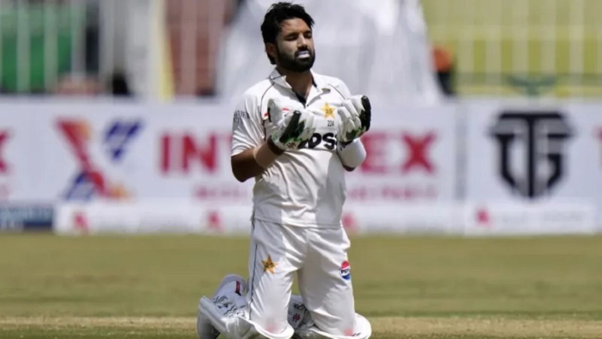 পাকিস্তানের তারকা ক্রিকেটার উইকেটকিপার ব্যাটসম্যান মোহাম্মদ রিজওয়ান