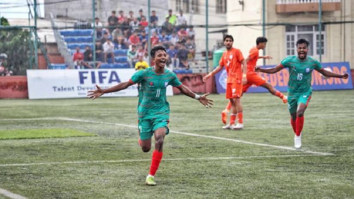 সাফ চ্যাম্পিয়নশিপে ভারতকে হারিয়ে ফাইনালে বাংলাদেশ