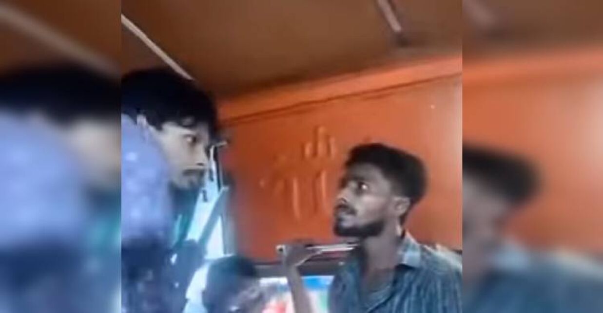 জবির সহ-সমন্বয়ক পরিচয়ে বাস হেলপারকে মারধর