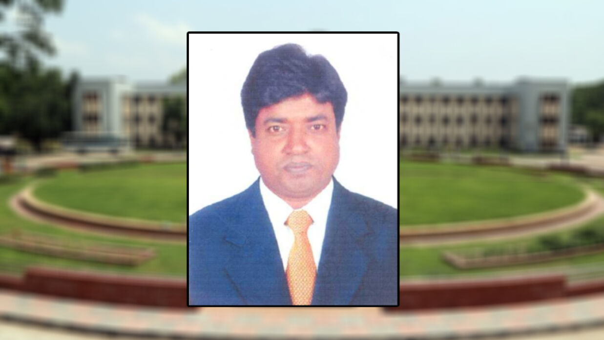 রাবির জনসংযোগ দপ্তরের প্রশাসক অধ্যাপক ড. আখতার হোসেন মজুমদার