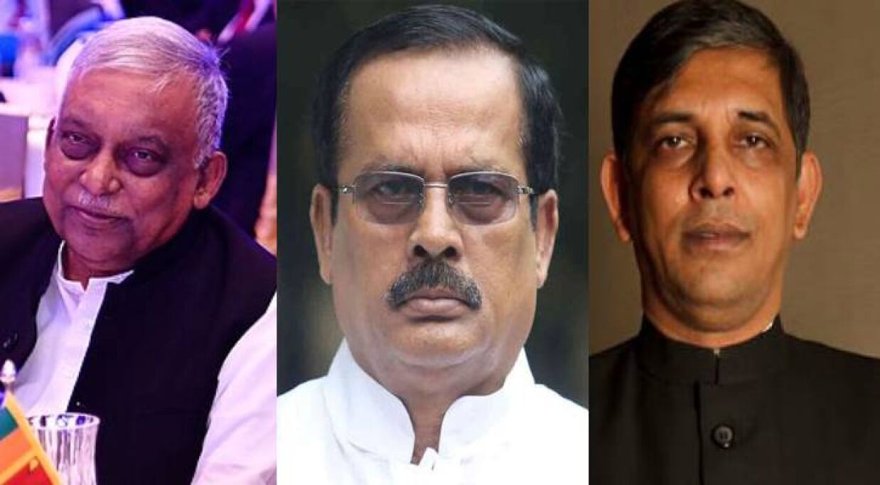 আসাদুজ্জামান খান, নানক ও নাছিম দেশ ছেড়েছেন