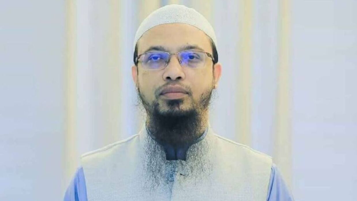 বিশ্ববিদ্যালয়ে গণপিটুনি দিয়ে হত্যার ঘটনায় যা বললেন শায়খ আহমাদুল্লাহ
