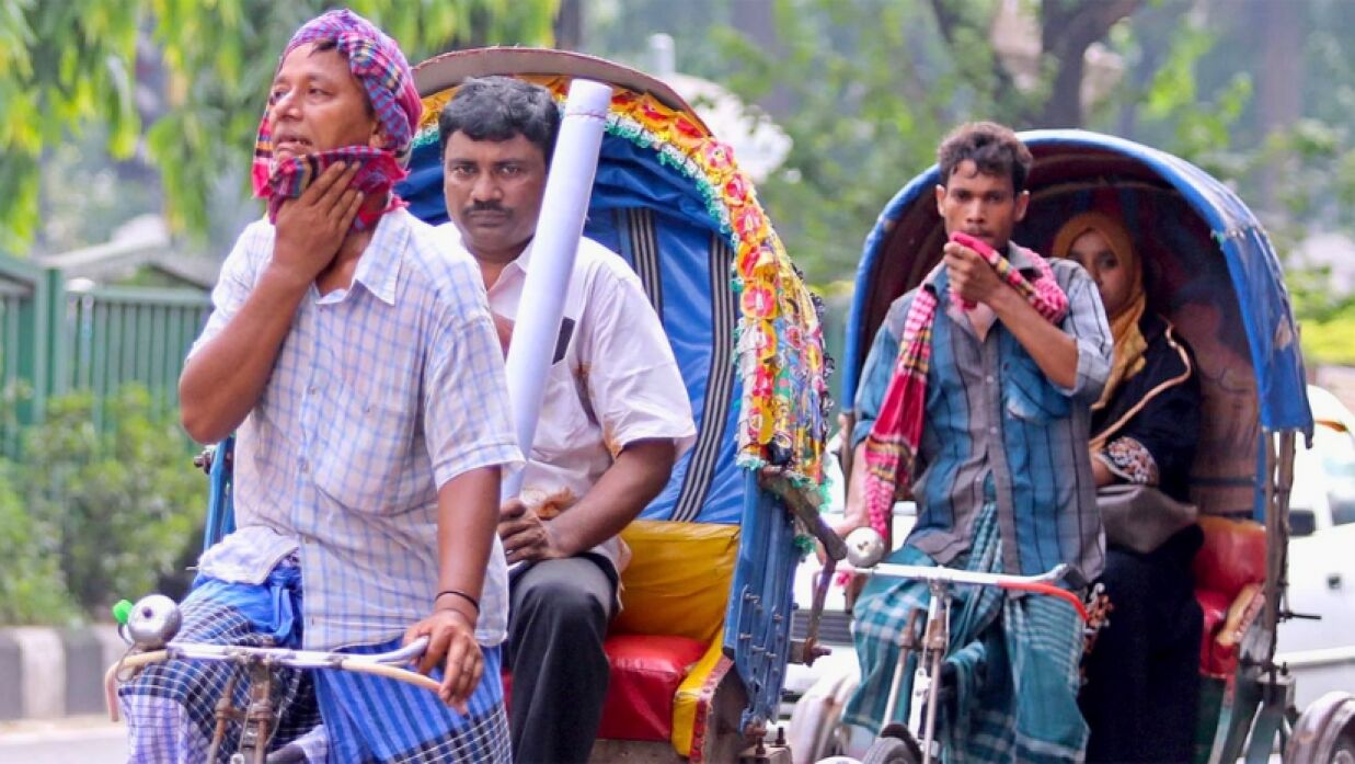 সারাদেশে বেড়েছে ভ্যাপসা গরম