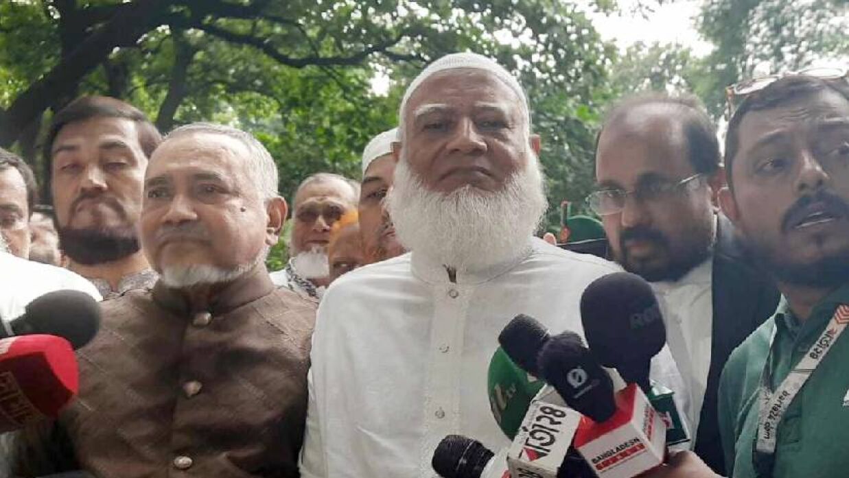 জাতিকে তারাই ভাগ করে যারা দেশের দুশমন: জামায়াত আমির