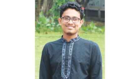 ফেসবুকে ভুয়া পোস্ট, থানায় জিডি ঢাবি শিবির সভাপতির
