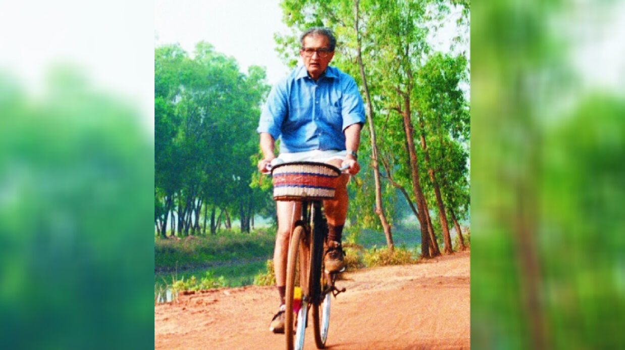 বাইসাইকেলে নোবেলজয়ী অর্থনীতিবিদ অমর্ত্য সেন