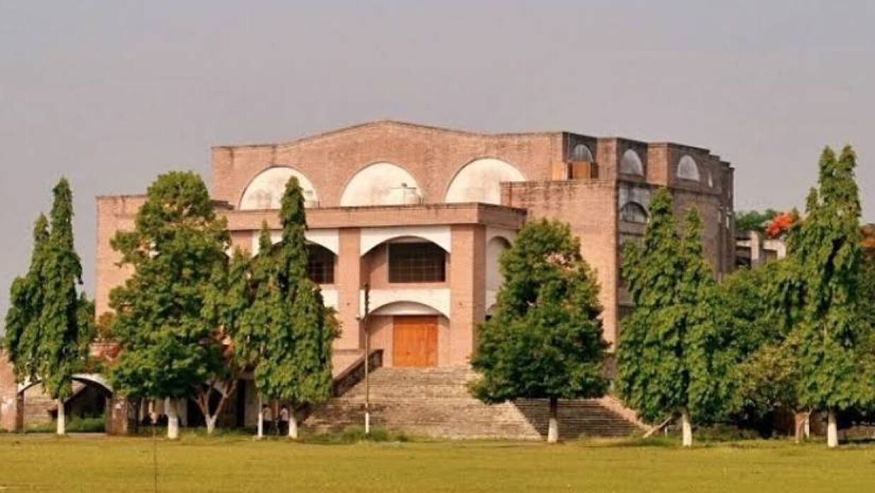 ইসলামী বিশ্ববিদ্যালয়