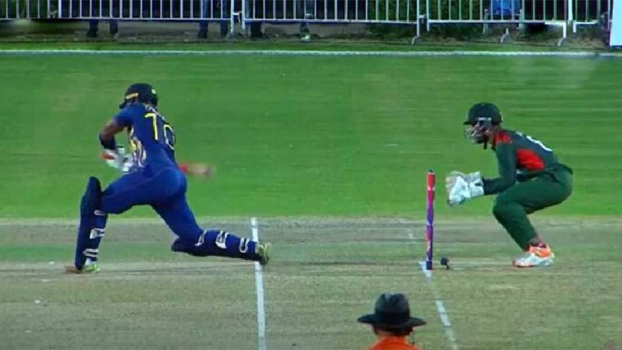 এশিয়া কাপে শ্রীলঙ্কার কাছে হেরে গ্রুপ পর্বেই বাংলাদেশের বিদায়