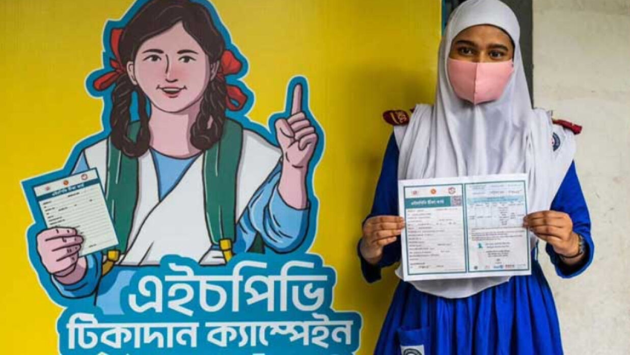 দেশের সাত বিভাগে একযোগে শুরু হয়েছে টিকাদান কর্মসূচি।