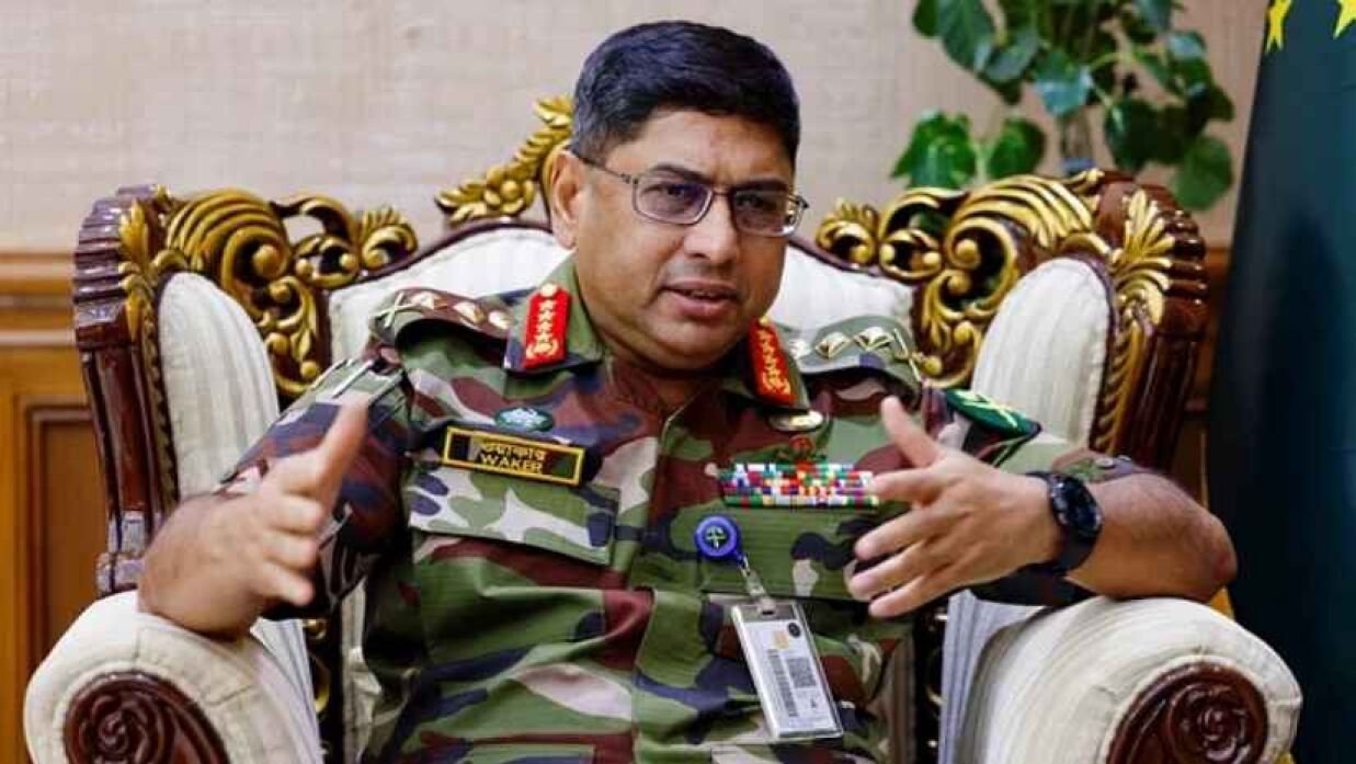 সফরকালে সংবাদমাধ্যম রয়টার্সের সদর দপ্তরে সেনাবাহিনী প্রধান জেনারেল ওয়াকার-উজ-জামান