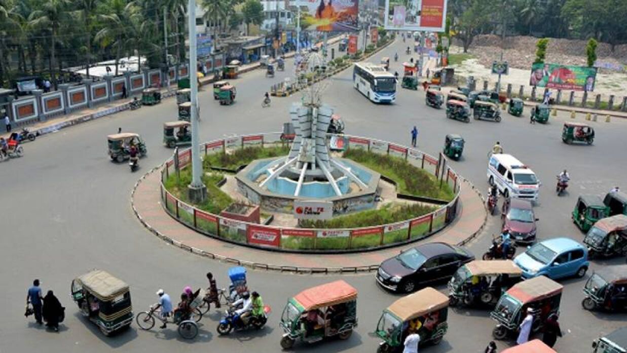 খুলনার ৬ স্থানে শিক্ষার্থীদের ‘বিনা লাভের দোকান’