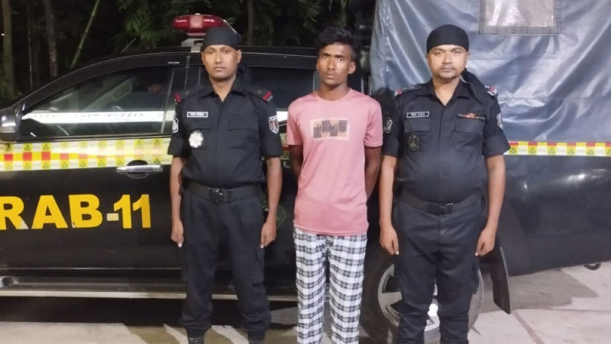 চিরকুট লিখে মাদ্রাসাছাত্রীর ফাঁস, যুবক গ্রেপ্তার