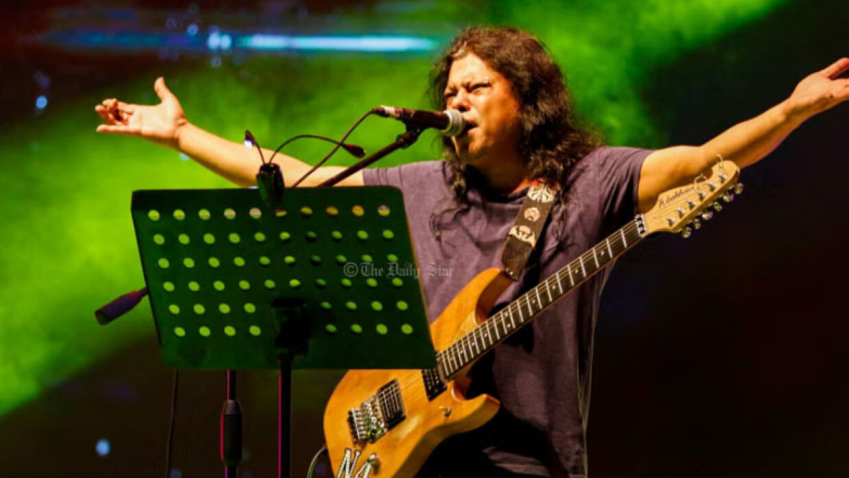 জনপ্রিয় ব্যান্ড তারকা জেমস