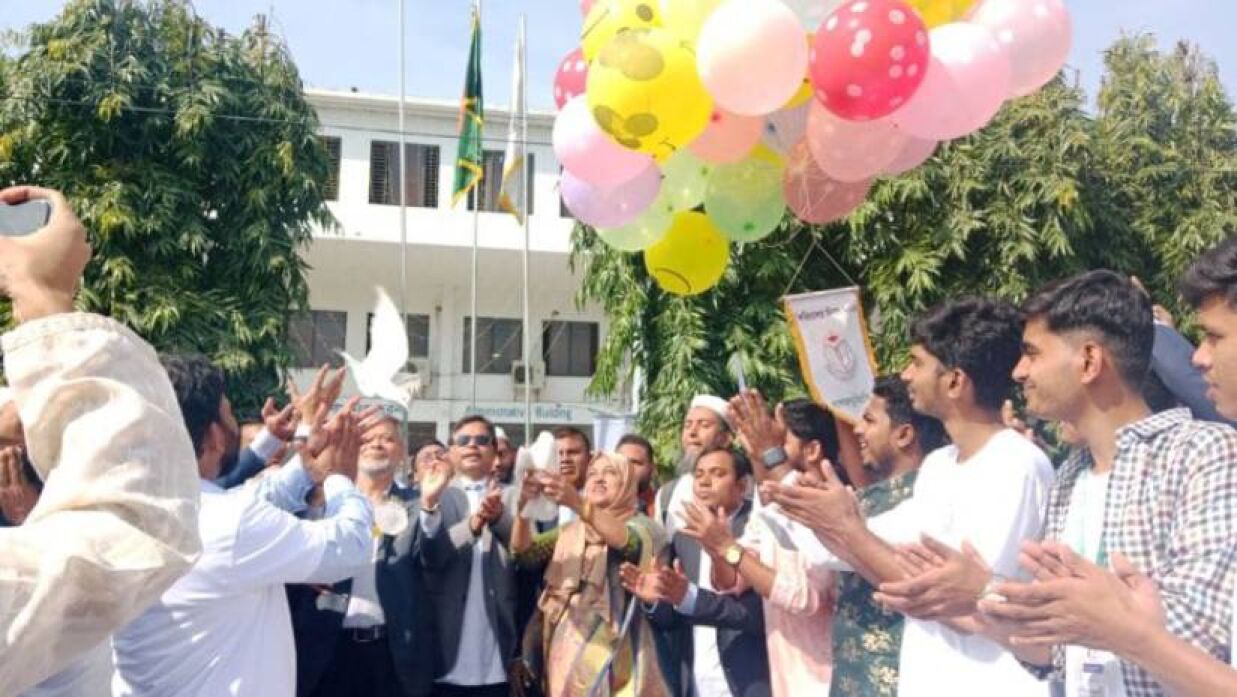 বশেফমুবিপ্রবি প্রতিষ্ঠাবার্ষিকী অনুষ্ঠান