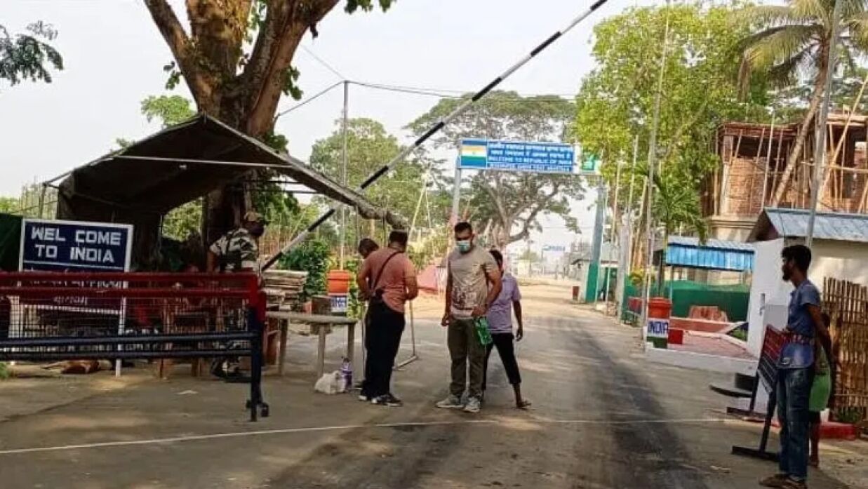 ব্রাহ্মণবাড়িয়ার আখাউড়া স্থলবন্দর