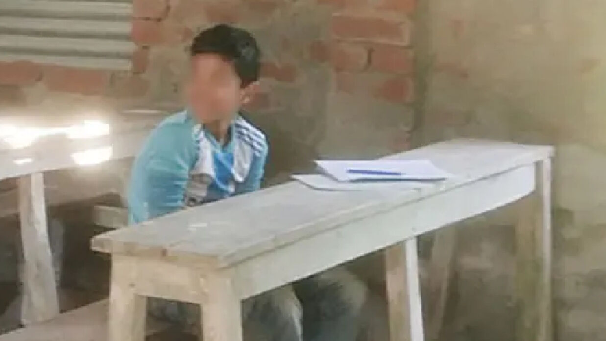 বিদ্যালয়ের একমাত্র শিক্ষার্থী আবুল খায়ের