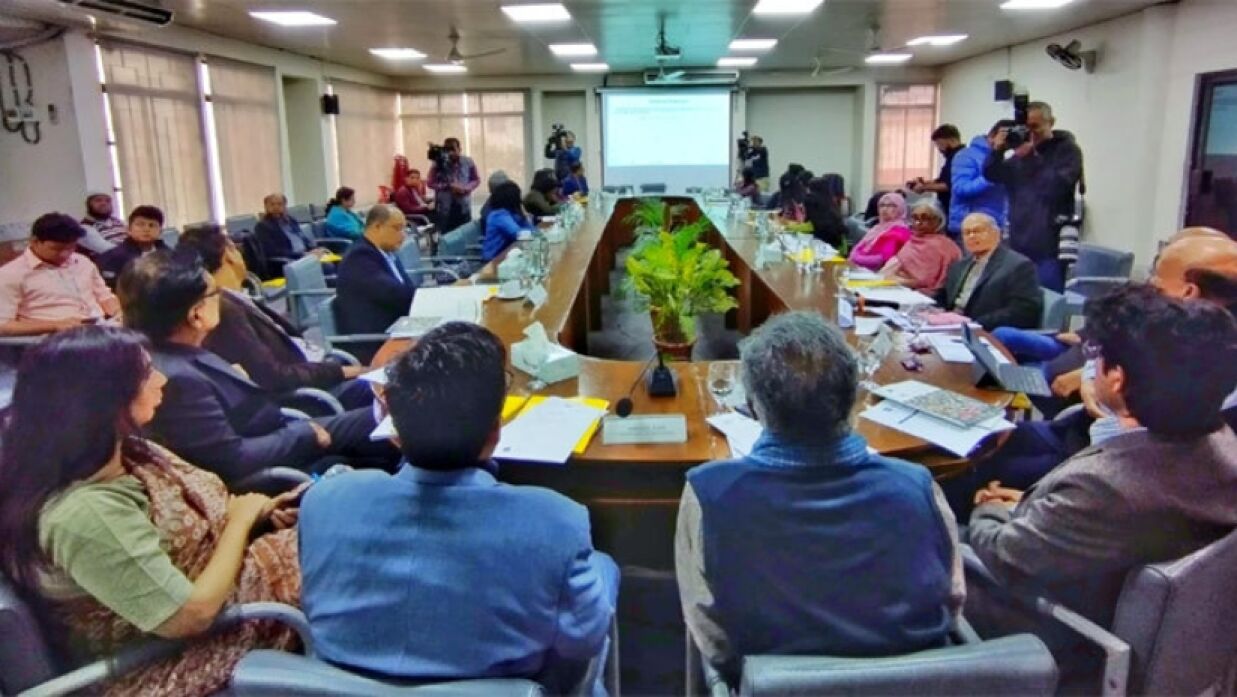 শিক্ষার্থীরা দল গঠন করলে ভোট দিতে আগ্রহী ৪০ শতাংশ মানুষ