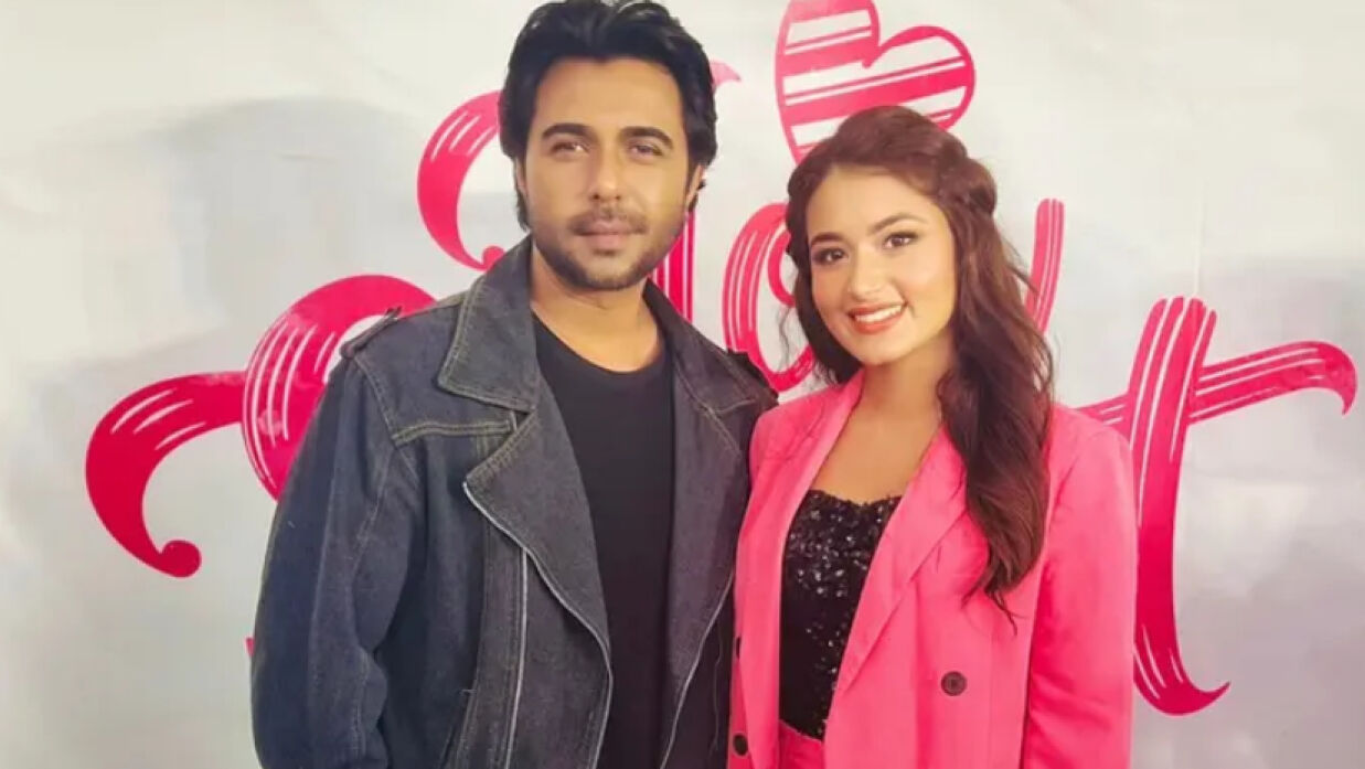 জিয়াউল ফারুক অপূর্ব ও তাসনিয়া ফারিণ