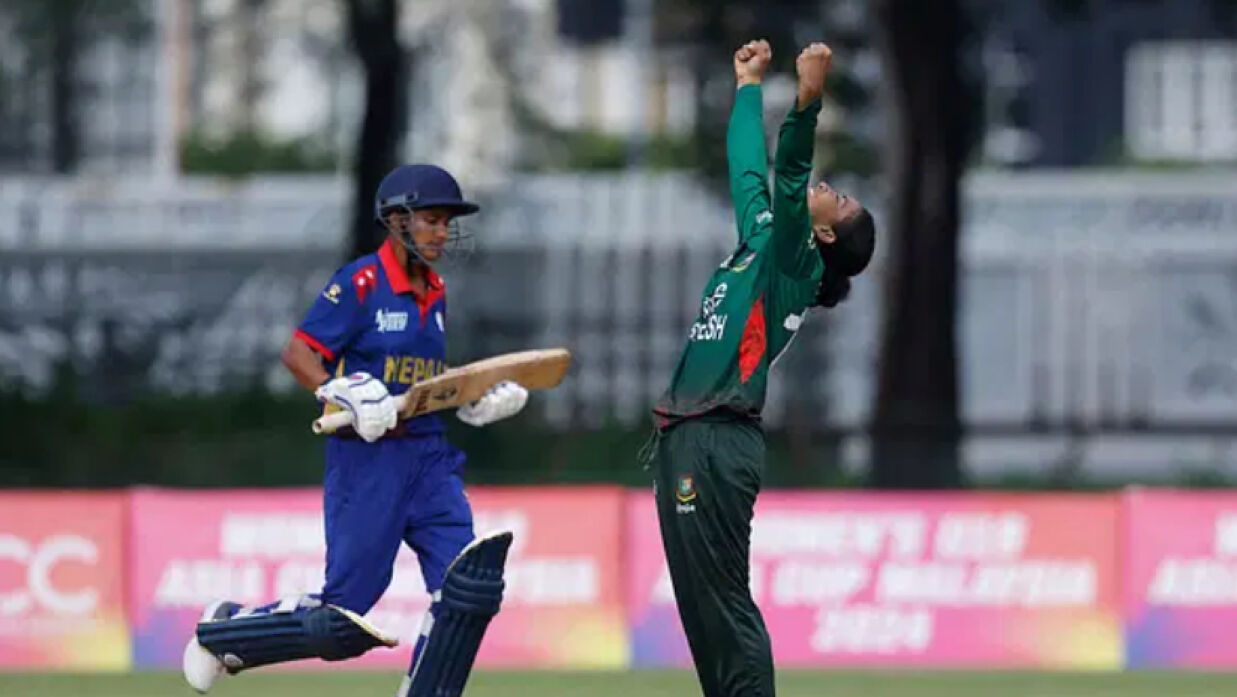 নেপালকে গুঁড়িয়ে অনূর্ধ্ব-১৯ নারী এশিয়া কাপের ফাইনালে বাংলাদেশ