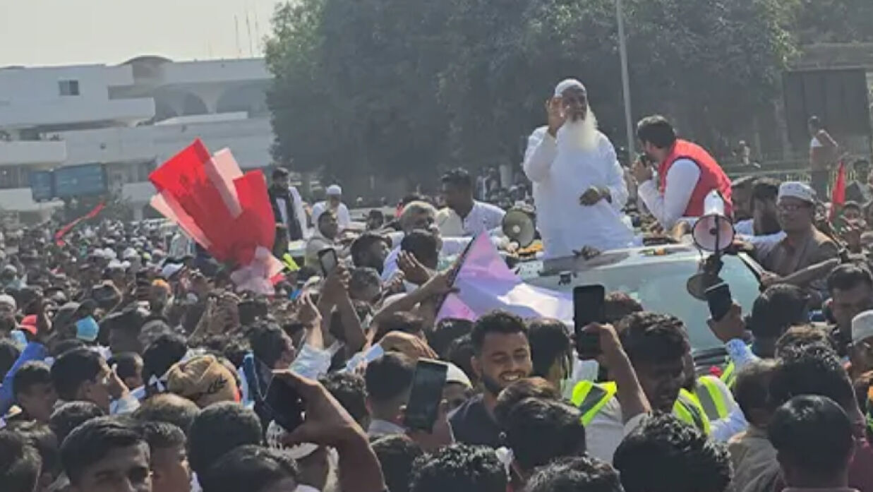সংবর্ধিত মোফাজ্জল হোসাইন কায়কোবাদ