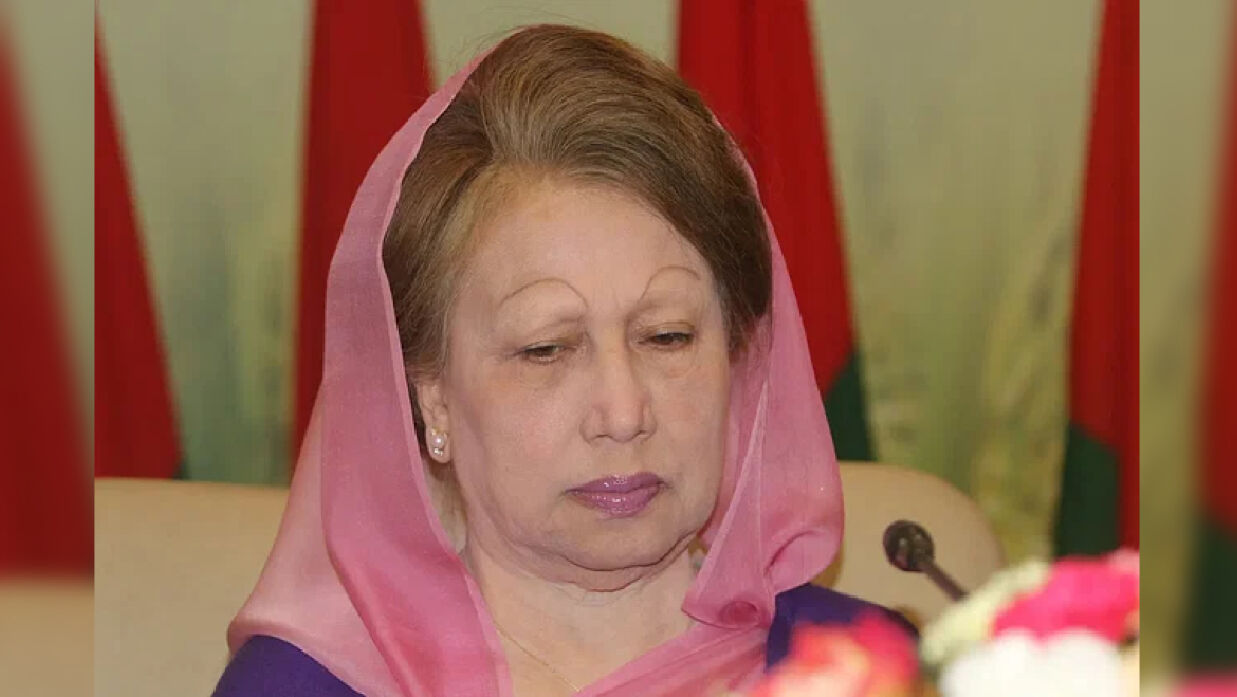 বিএনপি চেয়ারপার্সন খালেদা জিয়া