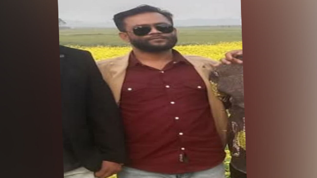  মামলার এজাহারভুক্ত আসামি যুবদল নেতা তরিকুল ইসলামকে থানা থেকে ছিনিয়ে নিয়ে গেছেন বিএনপির নেতা কর্মীরা