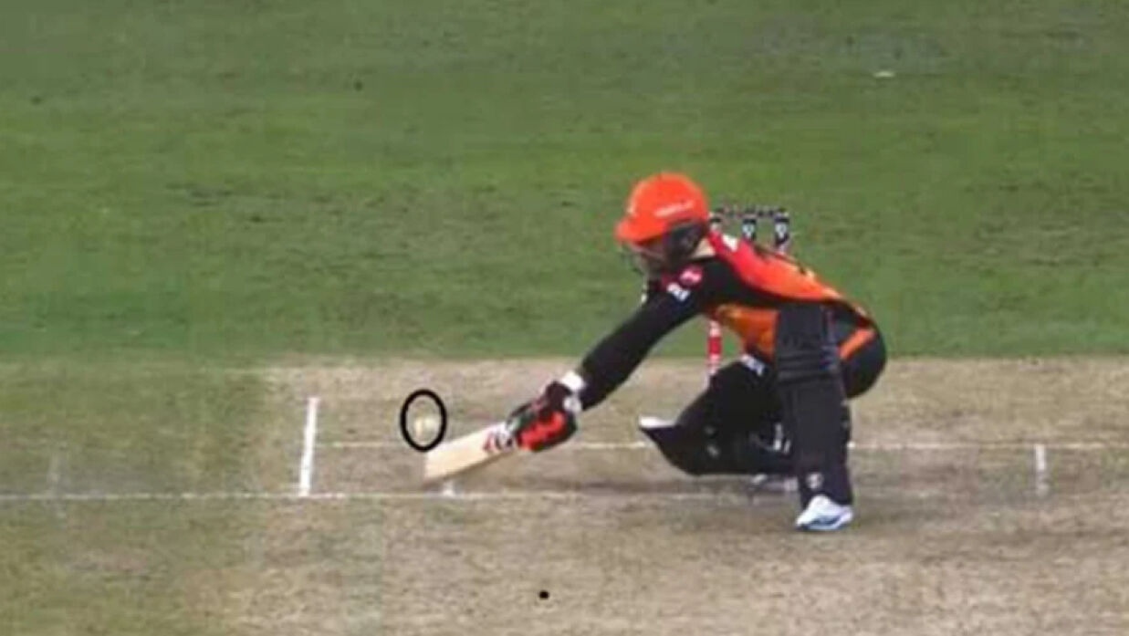 পরিবর্তন আসছে ওয়াইড বলের নিয়মে