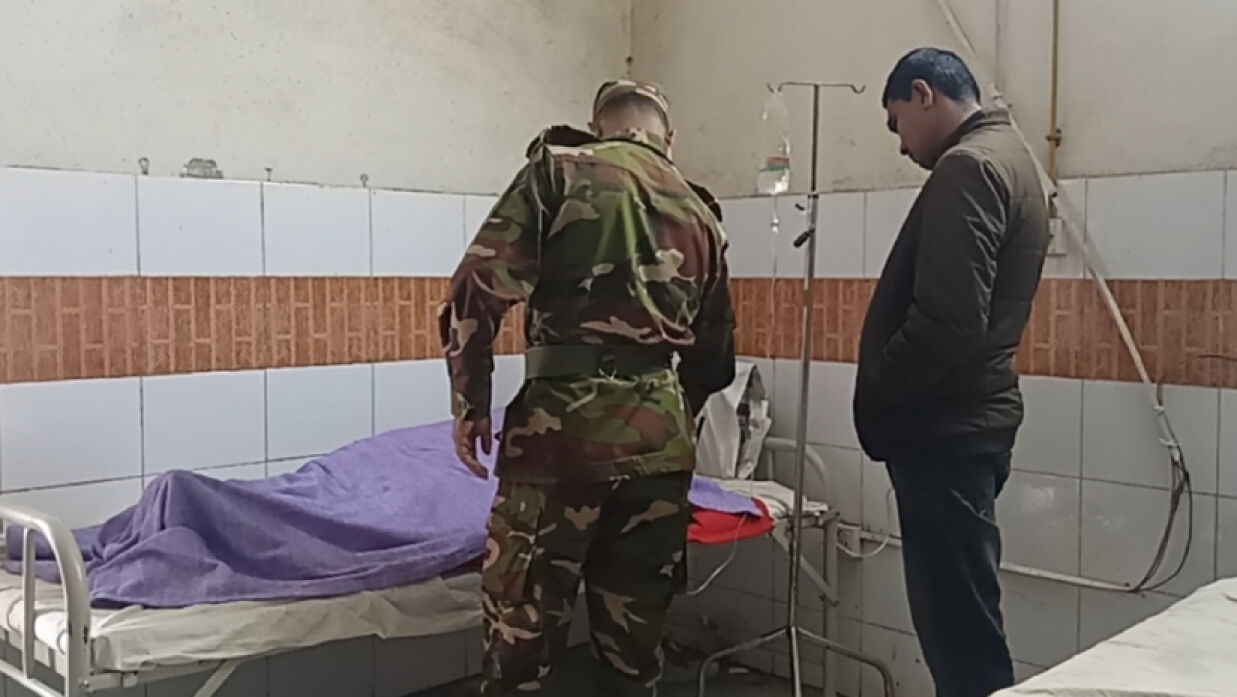 কবরস্থান থেকে হাত-পা বাঁধা যুবক উদ্ধার