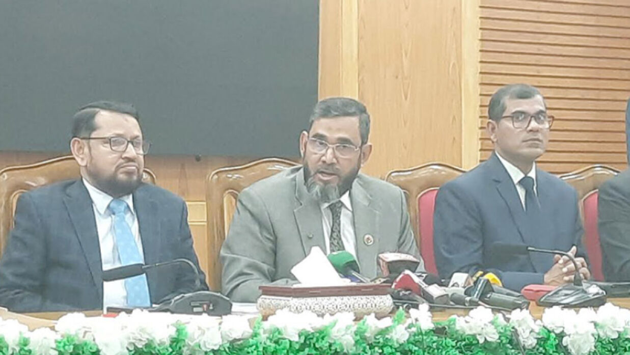 ডিসেম্বরকে লক্ষ্য রেখে নির্বাচনের প্রস্তুতি নিচ্ছে ইসি: আবুল ফজল