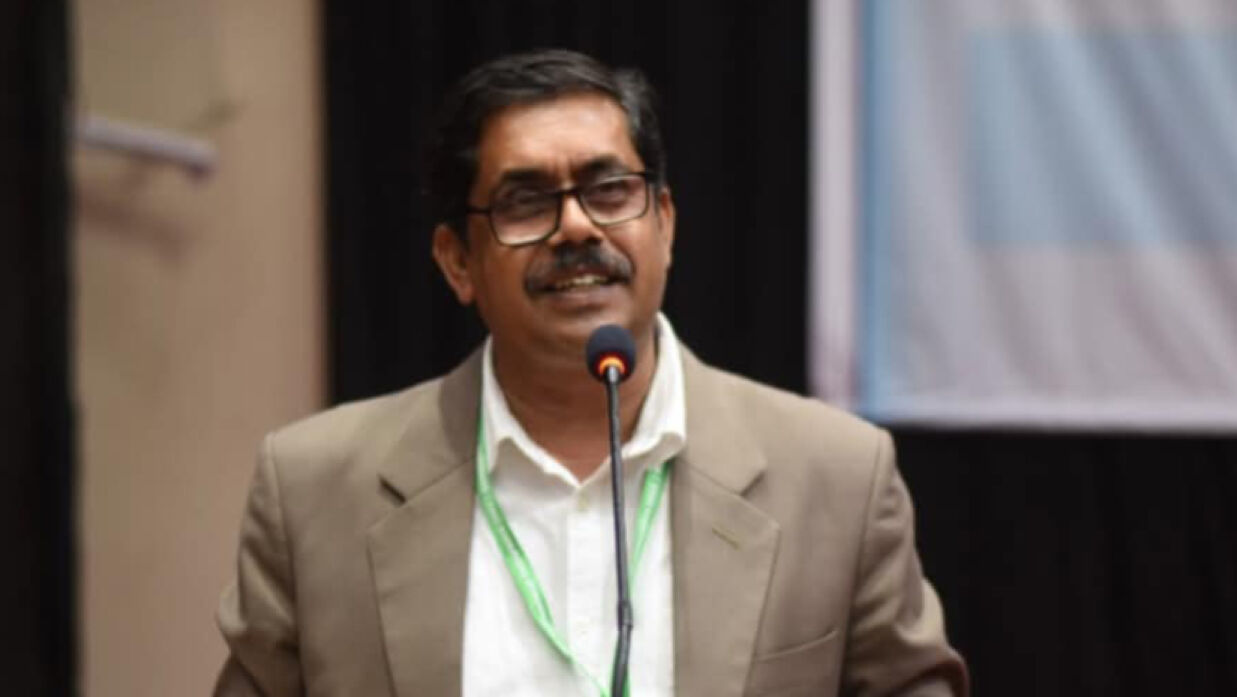 অধ্যাপক ড. হোসাইন আল মামুন