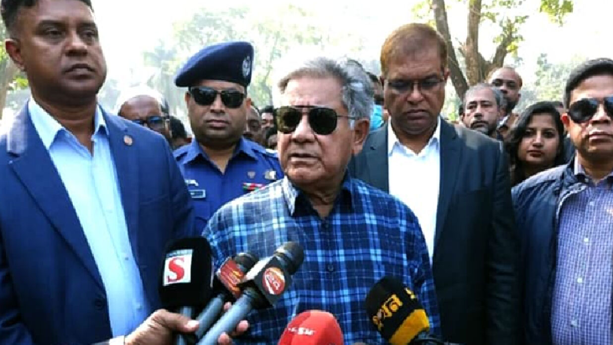 নৌ-পথে চাঁদাবাজি বন্ধে পুলিশ-কোস্টগার্ড যৌথভাবে কাজ করবে: সাখাওয়াত হোসেন