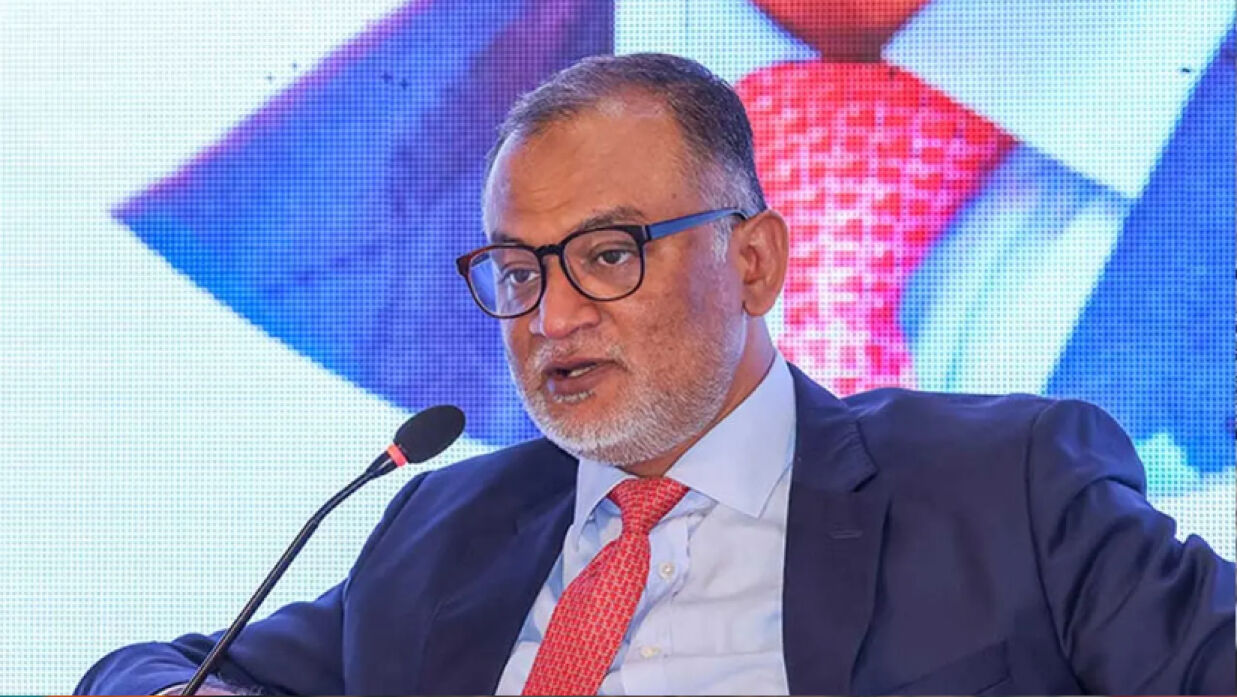 অন্তর্বর্তীকালীন সরকারের বাণিজ্য উপদেষ্টা এস কে বশির উদ্দিন