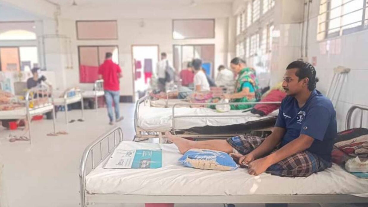 জুলাই আন্দোলনে আহতরা হাসপাতালে চিকিৎসাধীন