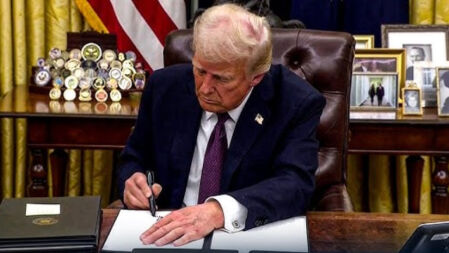 জন্মসূত্রে নাগরিকত্ব বাতিলসহ যেসব চমক দিচ্ছেন ট্রাম্প