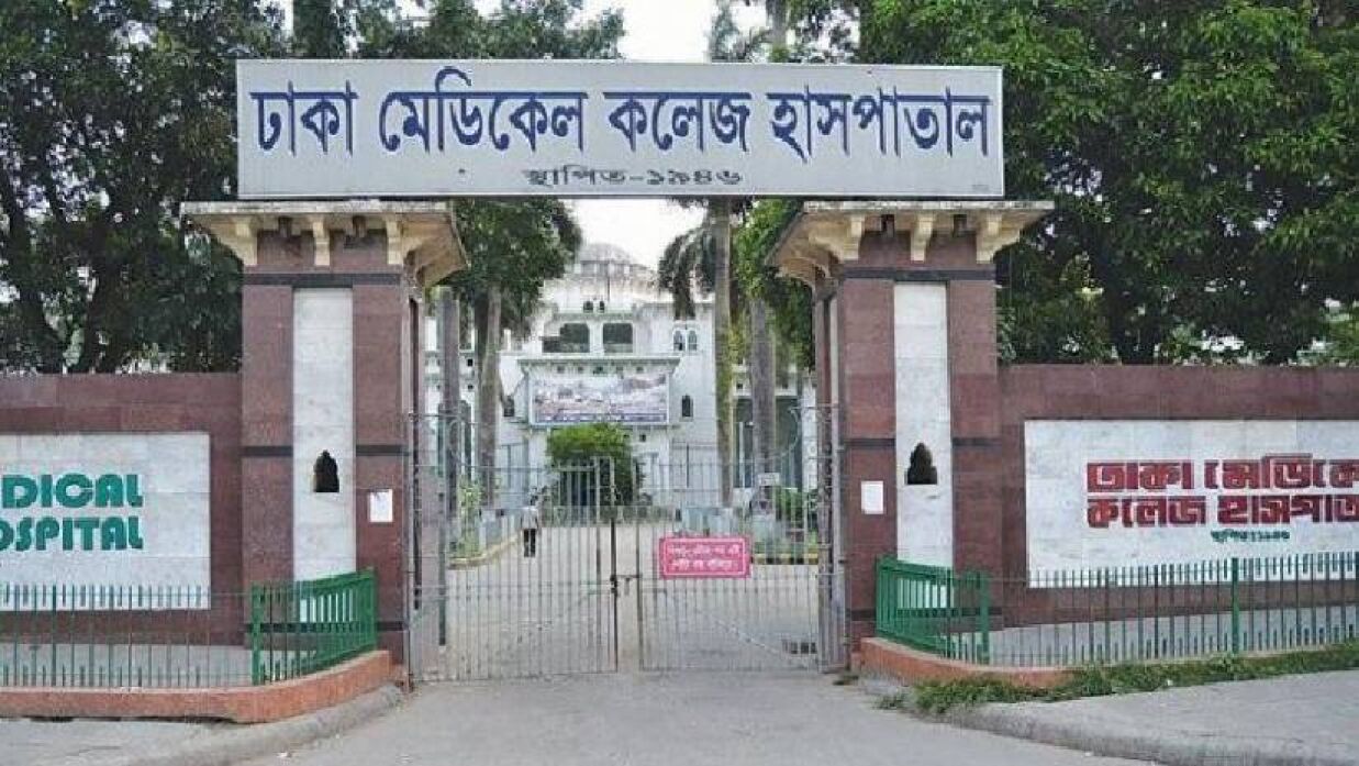 প্রেমিকের সঙ্গে অভিমান করে গলায় ফাঁস দিলো ছাত্রী