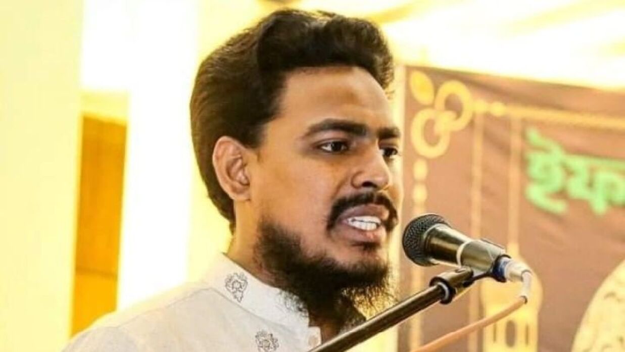 আখতার হোসেন