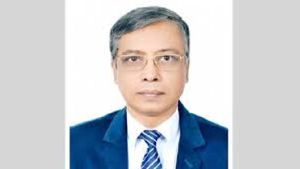 অধ্যাপক এ কে এম রিয়াজুল হাসান