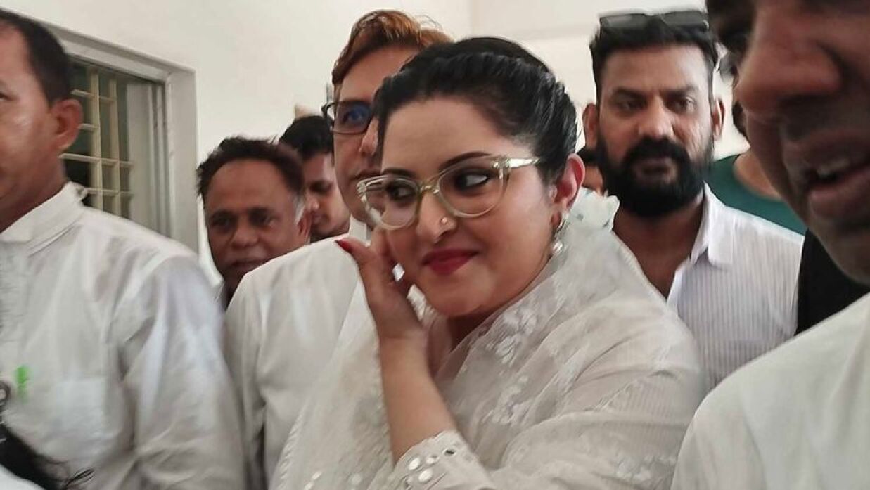 নায়িকা পরীমণি
