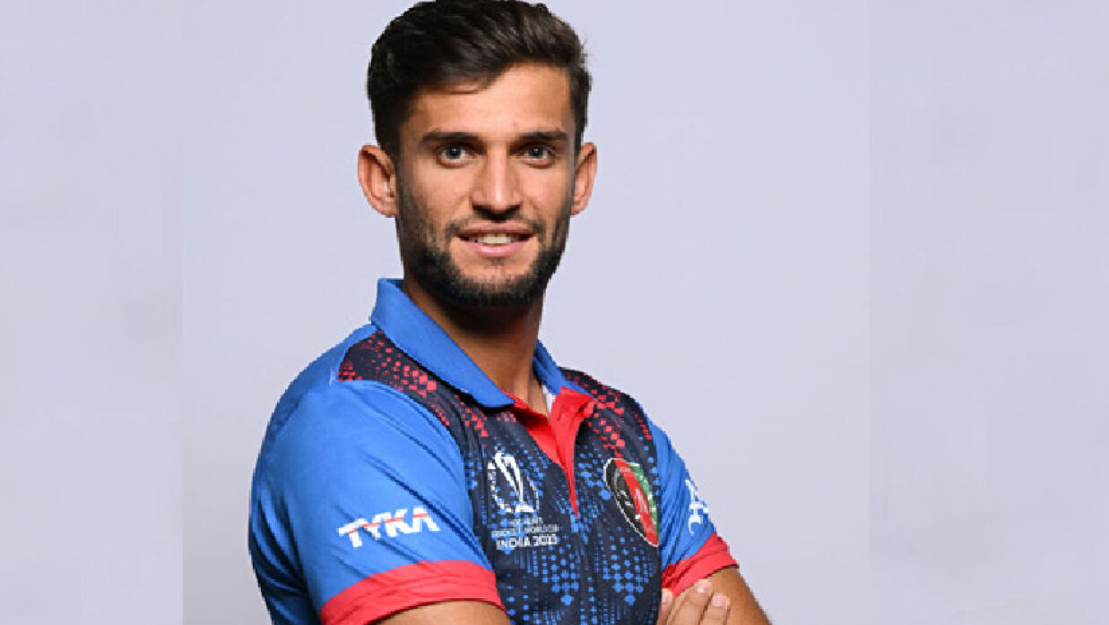 ইতিহাস গড়ে বর্ষসেরা ক্রিকেটার হলেন আজমতউল্লাহ ওমরজাই