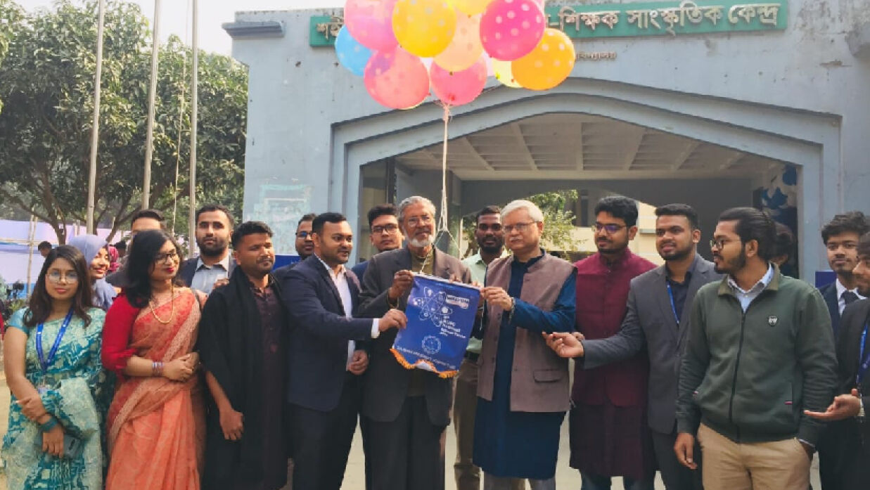 বিজ্ঞান মেলার উদ্বোধন