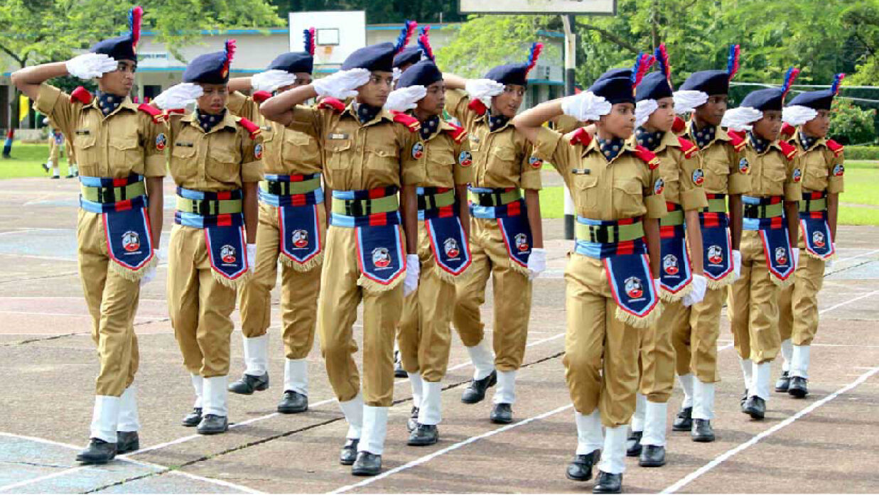 ক্যাডেট কলেজ