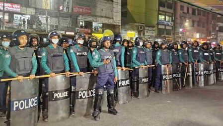 তিতুমীর প্রাঙ্গণে অতিরিক্ত পুলিশ মোতায়েন, প্রস্তুত জলকামান