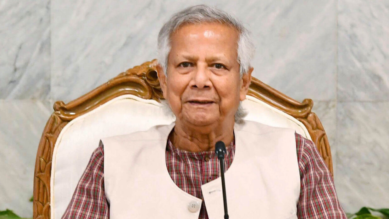 পুলিশকে অনলাইনে মামলা দায়েরের ব্যবস্থা চালুর নির্দেশ প্রধান উপদেষ্টার