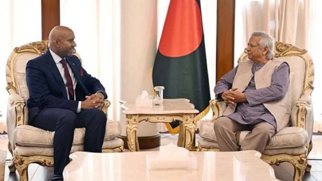 মুহাম্মদ ইউনূস ও অজিত সিং