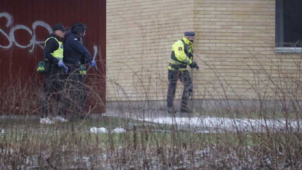 সুইডেনে প্রাপ্তবয়স্কদের একটি শিক্ষাকেন্দ্রে এ গুলির ঘটনা ঘটে