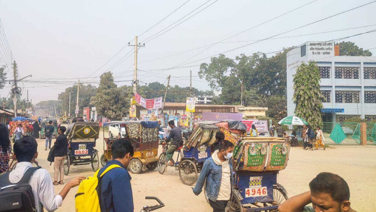 বাংলাদেশ কৃষি বিশ্ববিদ্যালয়ে রিকশা ও অটোর ভাড়া নির্ধারণ করে দিয়েছে বিশ্ববিদ্যালয় প্রশাসন